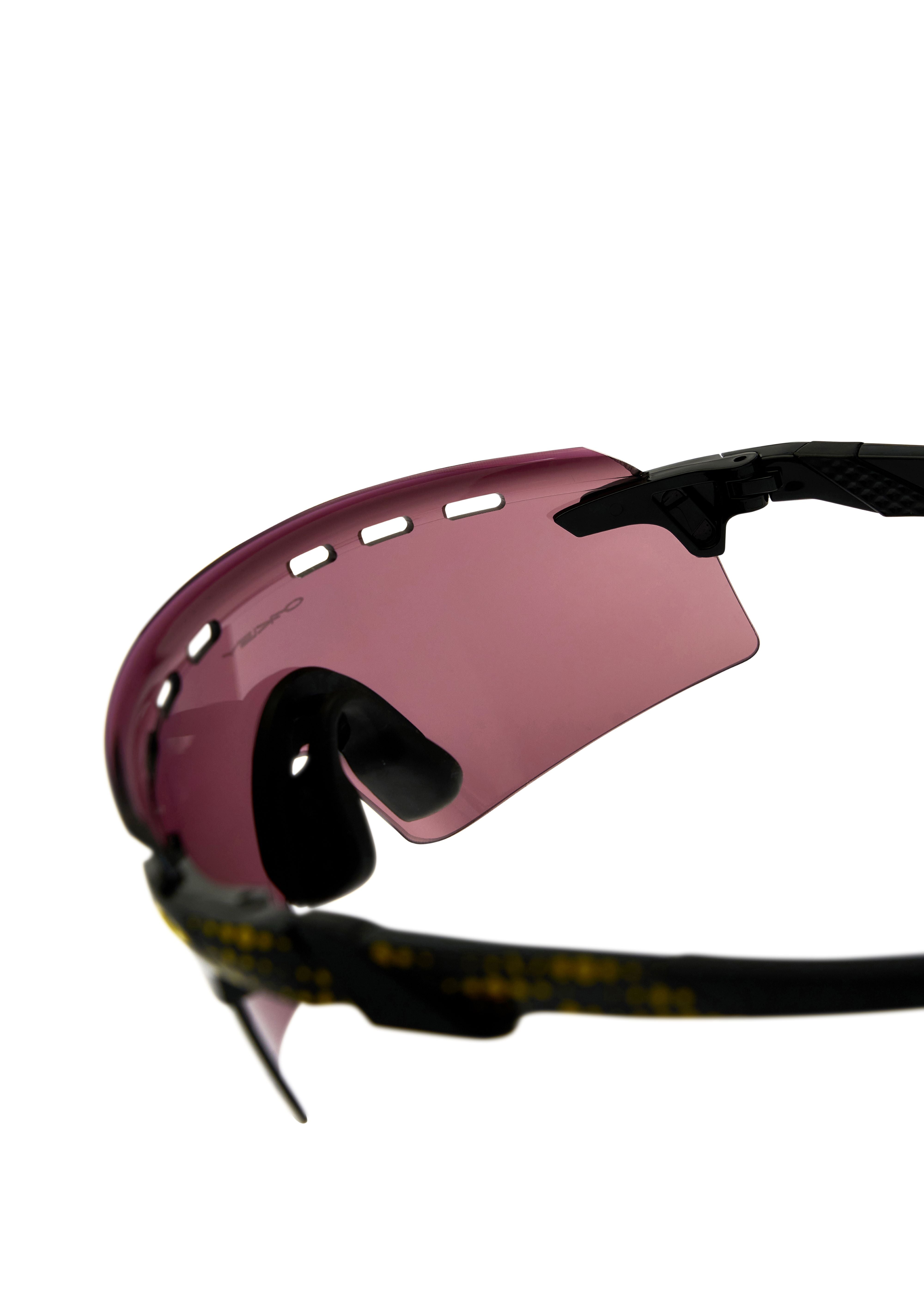 Encoder Strike Vented Tour de France Edition