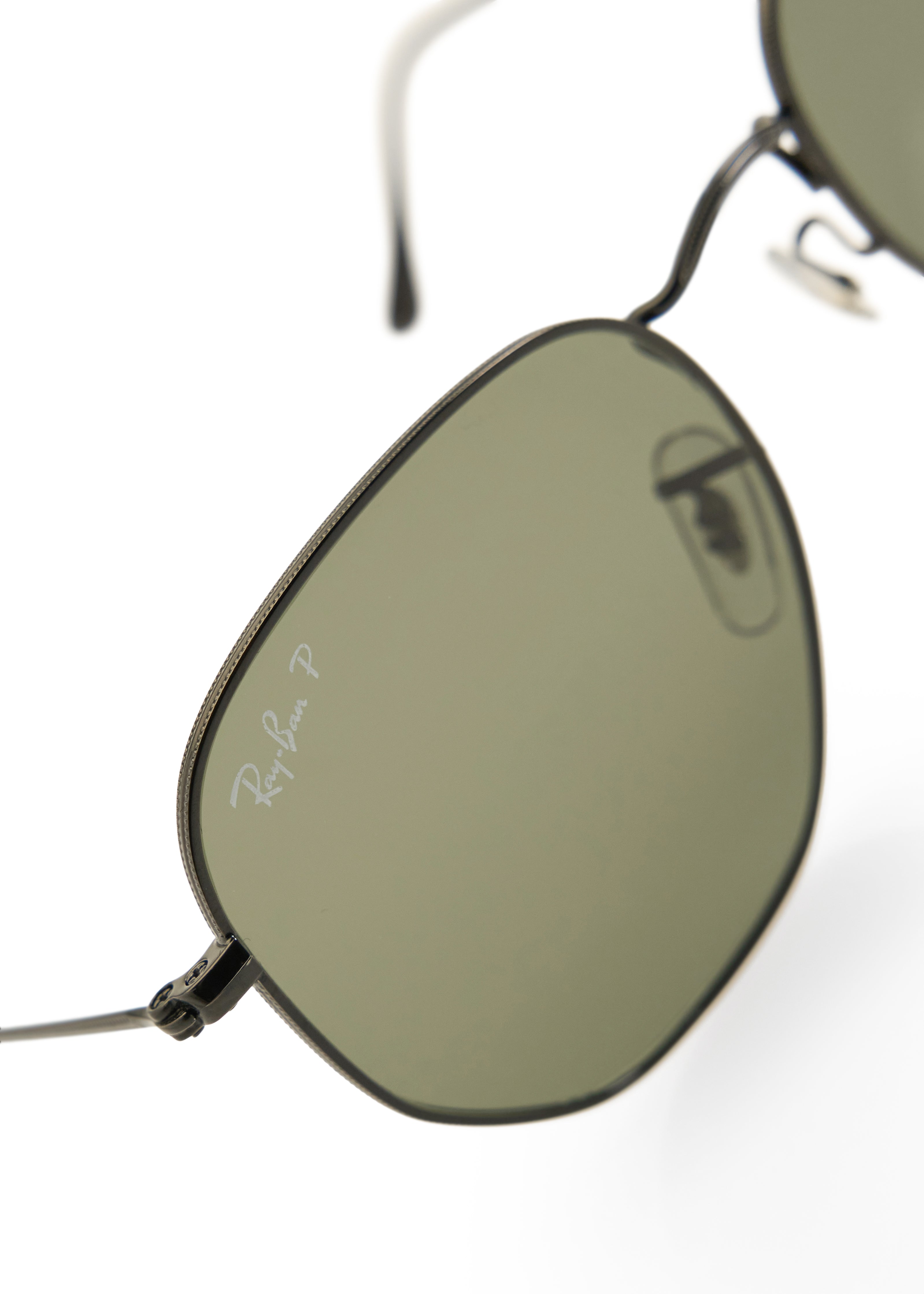 Hexagonal Flat Polished Black Lentes Classic Green G-15