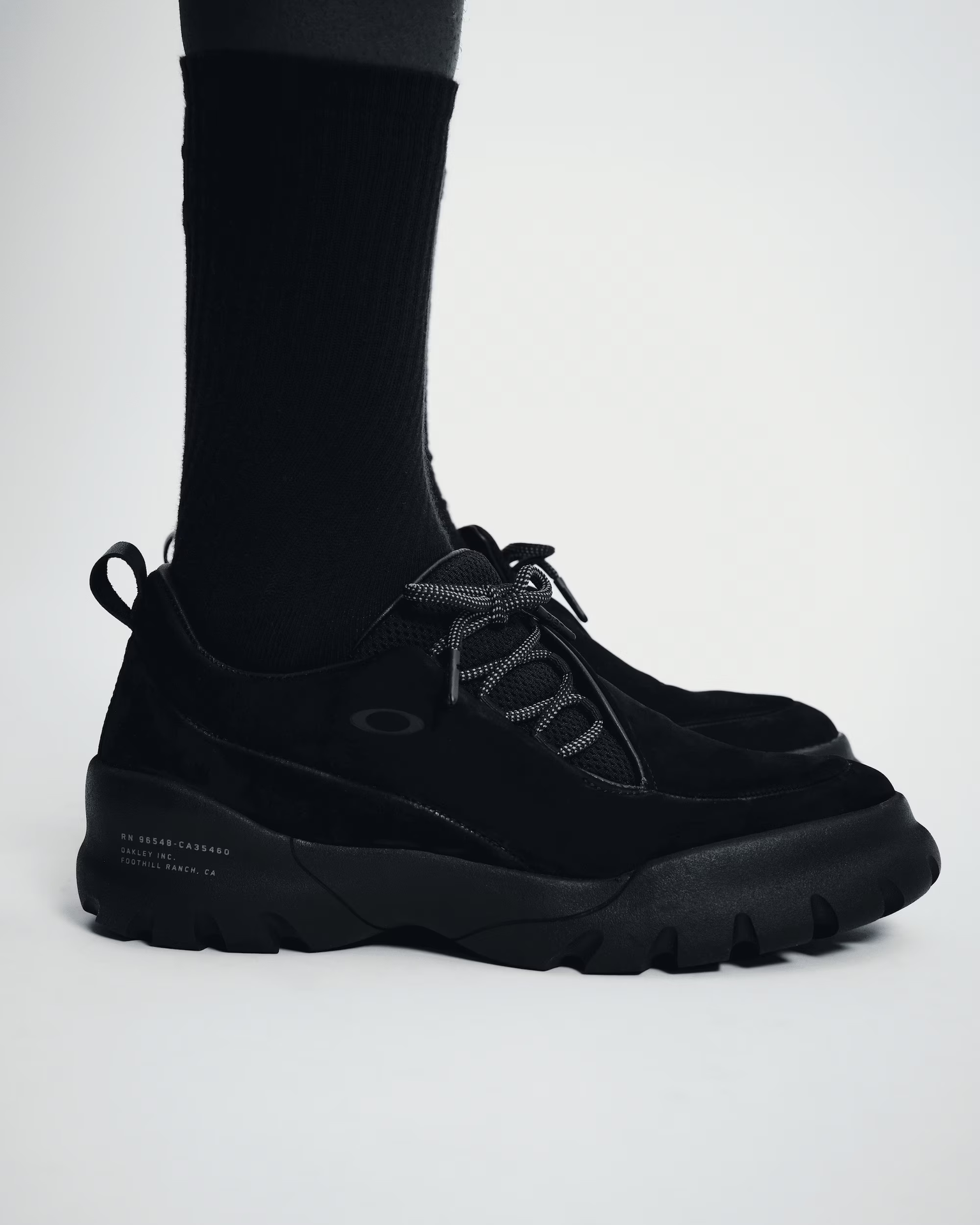 Tênis Oakley x PIET Hoof