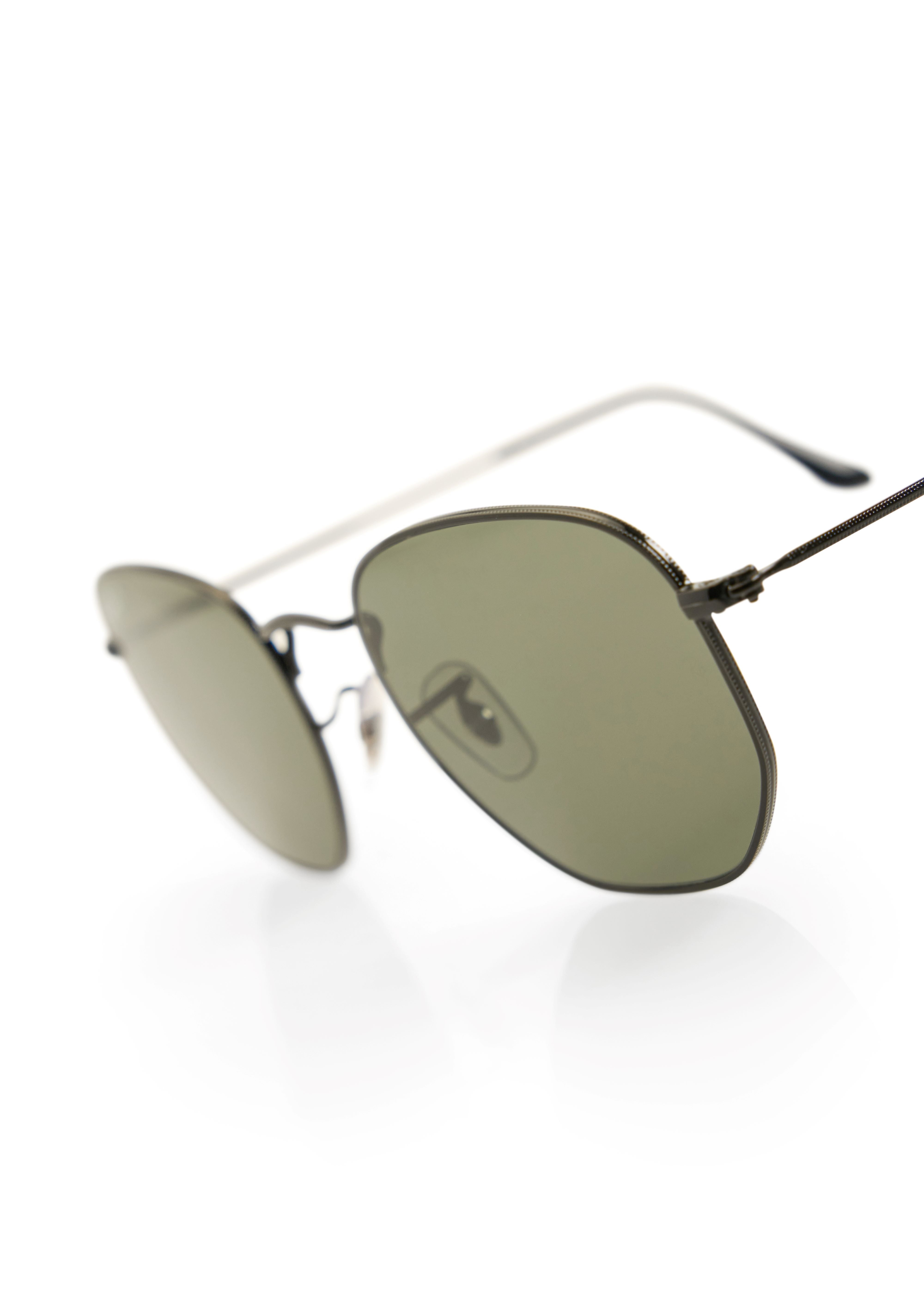 Hexagonal Flat Polished Black Lentes Classic Green G-15