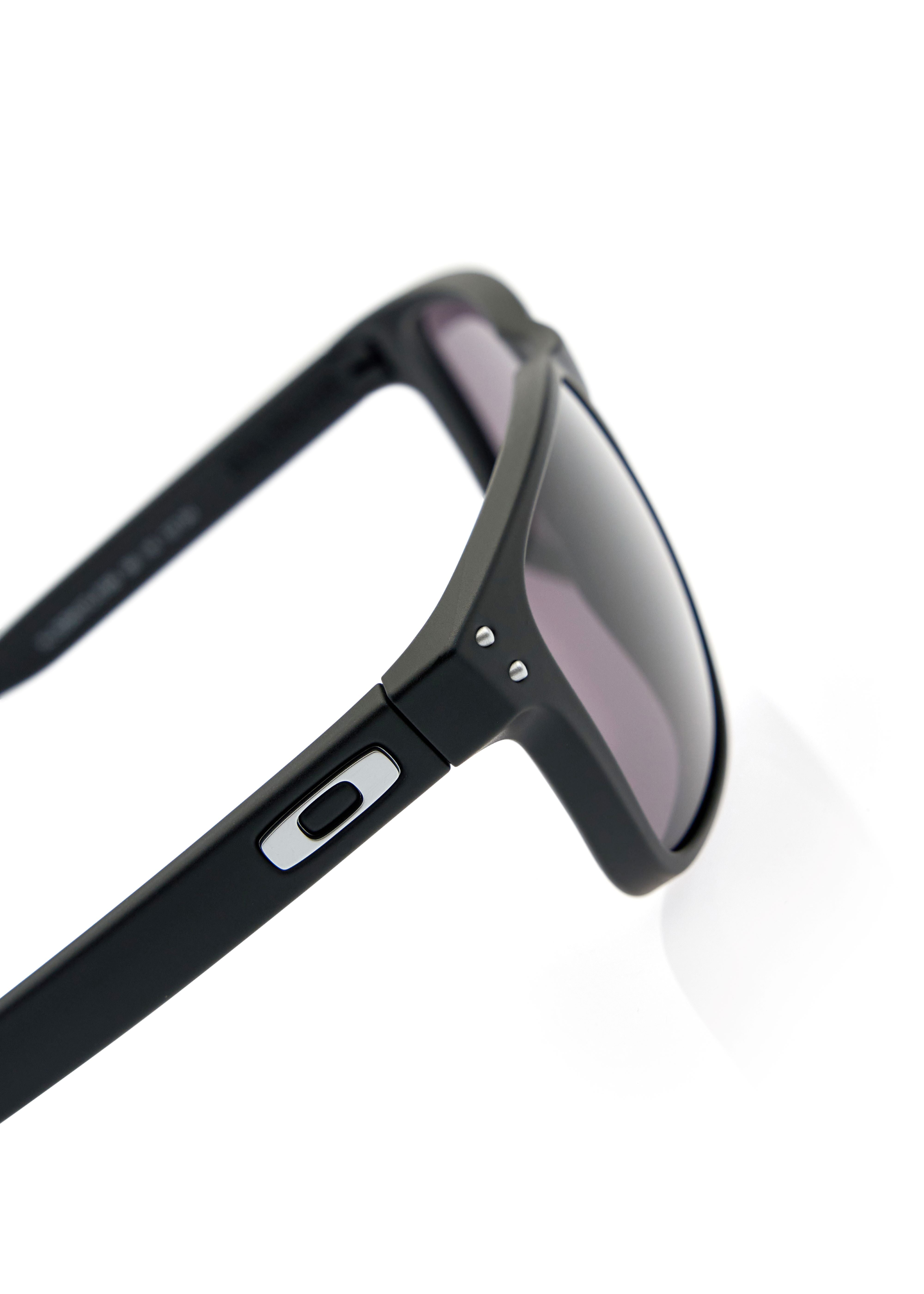 Holbrook™ XL Matte Black Lentes Warm Grey